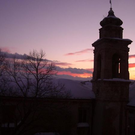 Agriturismo Pozzuolo Serrungarina Eksteriør bilde